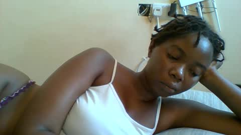 Queen online show from February 2026 07:51:01 AM