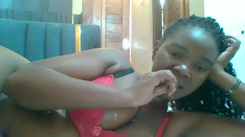 Queen online show from June 2026 07:29:02 AM