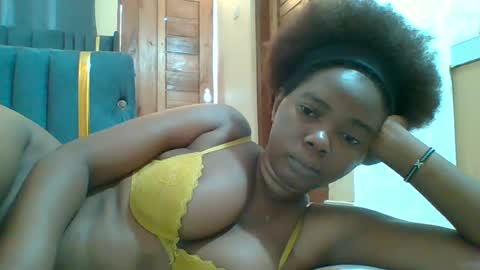 Queen online show from July 2026 05:14:02 AM