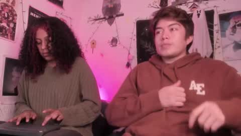 Sam and Nico online show from December 2025 03:35:01 AM