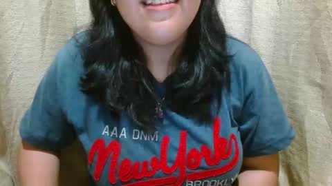 hotiemorenagurl18 online show from October 2025 04:08:01 PM