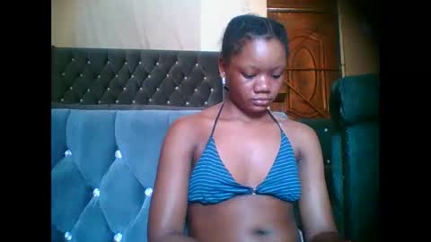 LOYCE online show from November 2025 01:06:01 PM