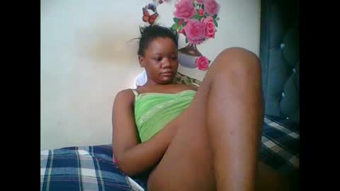 LOYCE online show from December 2025 01:13:01 AM