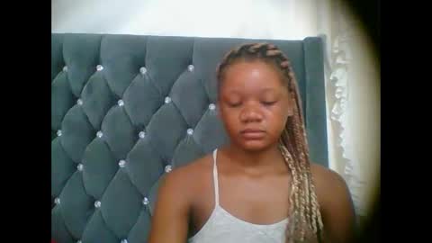 LOYCE online show from January 2026 02:13:01 AM