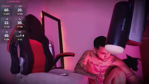 Snapshot of hotlatinox20cm chatting on February 2026 07:17:02 PM HoTLatinoX20CM online show from February 2026 07:17:02 PM