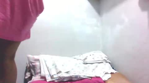 hotlavender online show from December 2024 03:47:02 AM