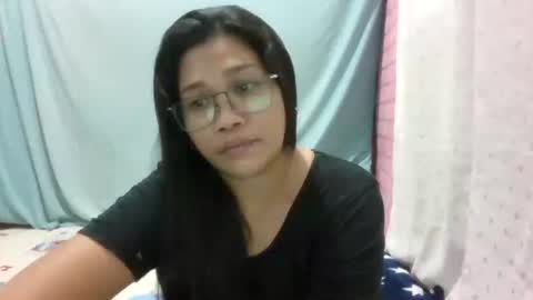 hotlavender online show from September 2025 04:45:02 AM