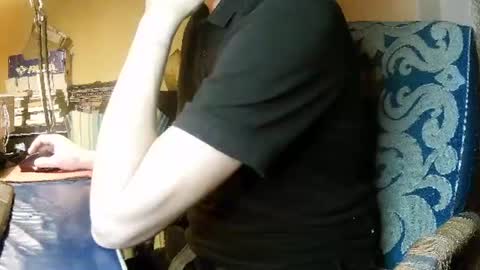 hotleopold online show from December 2024 11:23:02 PM