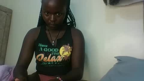 hotlina01 online show from June 2026 12:40:02 PM