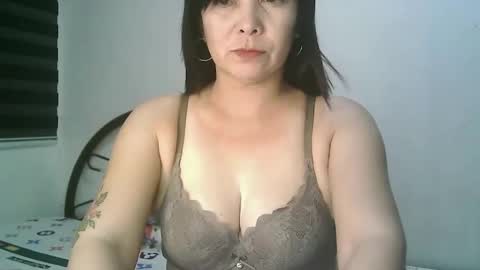 hotmamajen4u online show from April 2026 10:32:02 AM