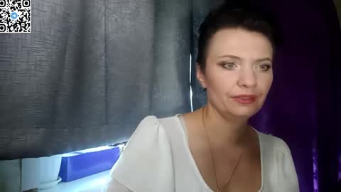 hotmamaqueen234 online show from June 2026 10:39:01 AM