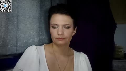 hotmamaqueen234 online show from June 2026 10:45:02 PM