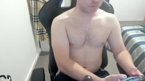 Snapshot of hotmelbguy20 chatting on November 2025 11:33:02 AM Cum and play X online show from November 2025 11:33:02 AM