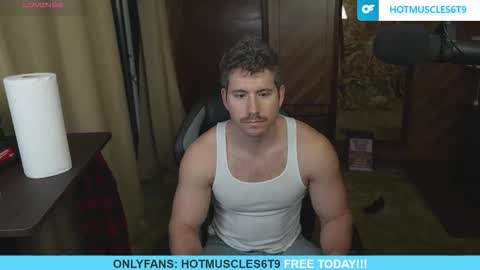 hotmuscles6t9 online show from February 2026 12:12:01 PM