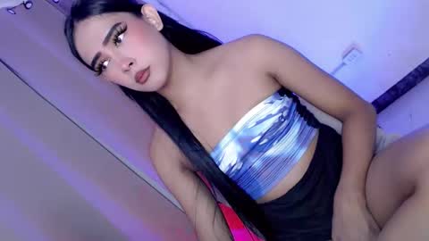 HOT BEATRICE online show from January 2026 01:38:01 PM