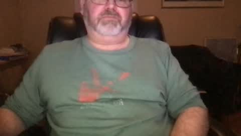 Snapshot of hotndirty72 chatting on February 2025 08:17:01 AM hotndirty72 online show from February 2025 08:17:01 AM