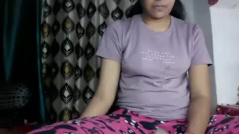Snapshot of hotnsweetindian chatting on December 2024 02:55:01 PM lola online show from December 2024 02:55:01 PM