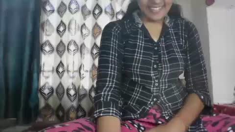 Snapshot of hotnsweetindian chatting on December 2024 08:39:02 AM lola online show from December 2024 08:39:02 AM
