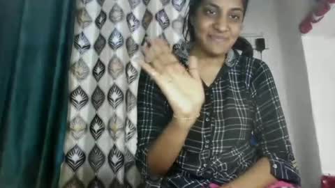Snapshot of hotnsweetindian chatting on December 2024 10:17:02 AM lola online show from December 2024 10:17:02 AM