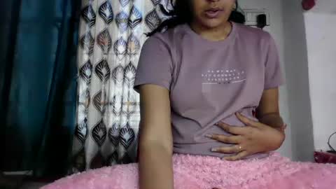 Snapshot of hotnsweetindian chatting on January 2025 08:49:02 AM lola online show from January 2025 08:49:02 AM