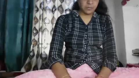 Snapshot of hotnsweetindian chatting on January 2025 10:17:02 AM lola online show from January 2025 10:17:02 AM