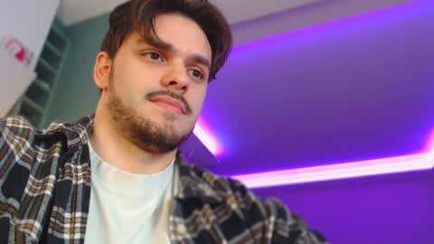 Jason online show from December 2024 02:01:02 AM