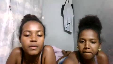 Snapshot of hotskinny98 chatting on March 2026 06:26:01 PM hotskinny98 online show from March 2026 06:26:01 PM