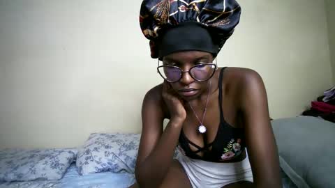 Snapshot of hott_asss chatting on May 2026 06:36:02 PM hott_asss online show from May 2026 06:36:02 PM
