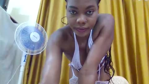 hottie_mammy online show from January 2026 12:43:01 PM