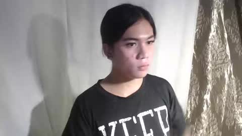 Snapshot of hottie_vienne chatting on March 2026 09:48:01 AM Vienne online show from March 2026 09:48:01 AM