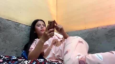 hottie_wildasian4uxxx online show from April 2026 07:41:01 AM