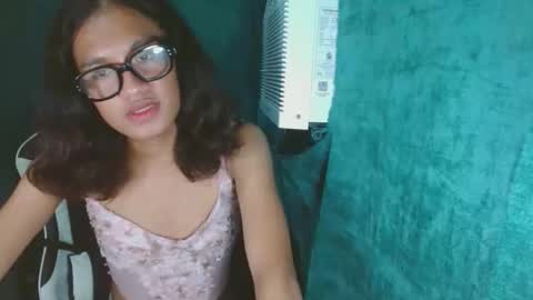 Snapshot of hottiest_luna chatting on April 2026 06:39:01 AM hottiest_luna online show from April 2026 06:39:01 AM