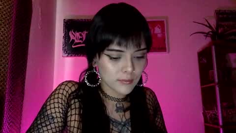 Snapshot of hottietat4u chatting on February 2025 05:58:02 PM Tat online show from February 2025 05:58:02 PM