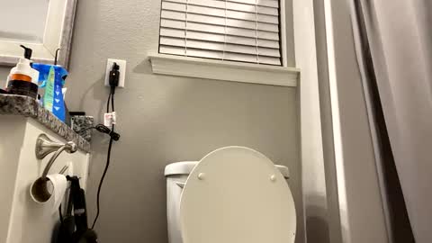 hottiewithabody101 online show from January 2026 11:03:01 AM