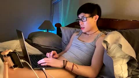 hottiewithabody101 online show from April 2026 01:05:02 AM