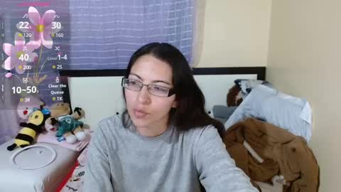 hottpeach online show from March 2025 04:04:01 AM