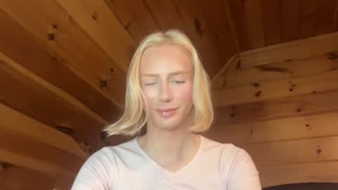 HotTransGirlie online show from November 2025 11:43:02 AM