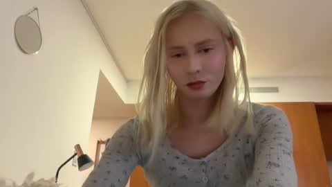 HotTransGirlie online show from June 2026 04:08:01 AM