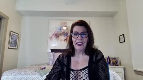 Maggie online show from January 2025 01:16:02 AM