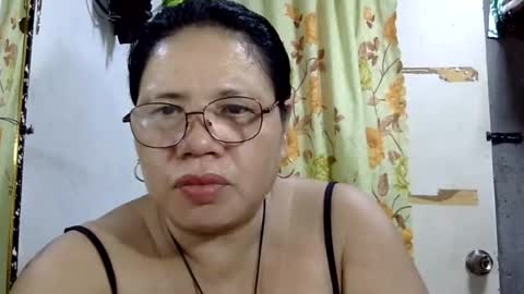 hottycrissy4u online show from June 2026 09:17:01 PM