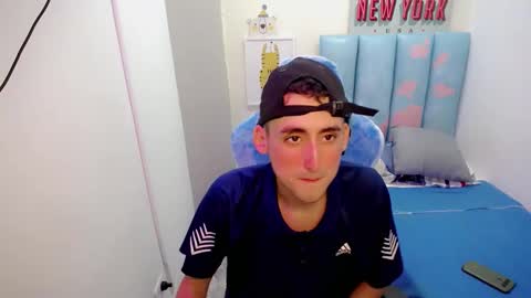 Snapshot of houston_bby_ chatting on February 2026 07:34:01 PM HOUSTON online show from February 2026 07:34:01 PM