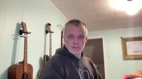 howlingatnothing online show from April 2026 02:20:02 AM