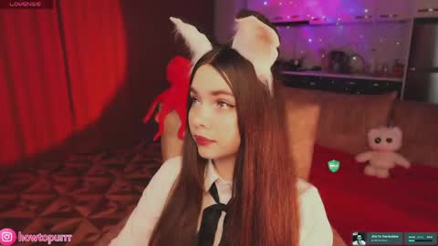 Mia online show from April 2026 05:18:01 PM