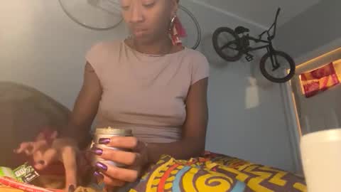 hrtluv online show from February 2026 12:58:01 PM