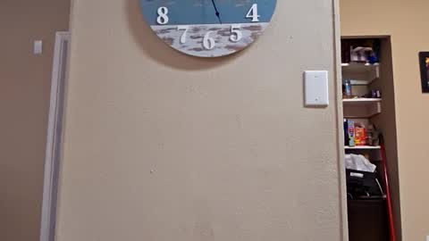 hrzsisuckrgw online show from February 2026 07:35:01 PM