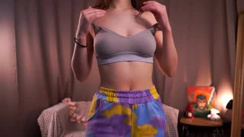 Kelly online show from February 2026 05:25:02 AM