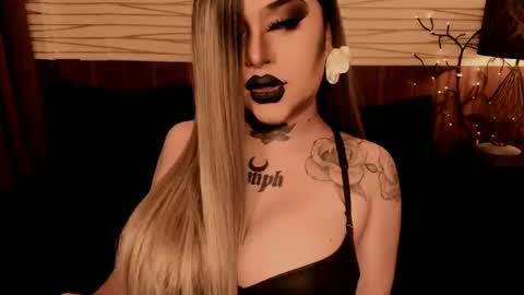 Snapshot of hubadera chatting on February 2025 02:42:01 AM hubadera online show from February 2025 02:42:01 AM