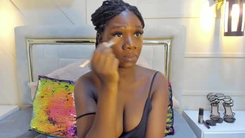 Snapshot of huddah_cam chatting on January 2025 11:26:02 AM huddah online show from January 2025 11:26:02 AM