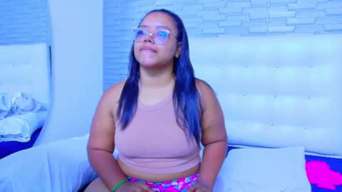 Snapshot of hugeass_princess chatting on July 2026 01:51:02 PM hugeass_princess online show from July 2026 01:51:02 PM
