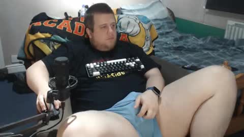 Snapshot of hugechris30 chatting on January 2025 12:20:01 AM Hugechris online show from January 2025 12:20:01 AM